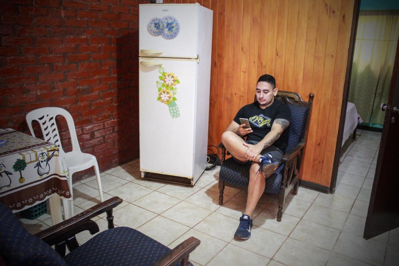 Hostel Haus Puerto Iguazú Kültér fotó