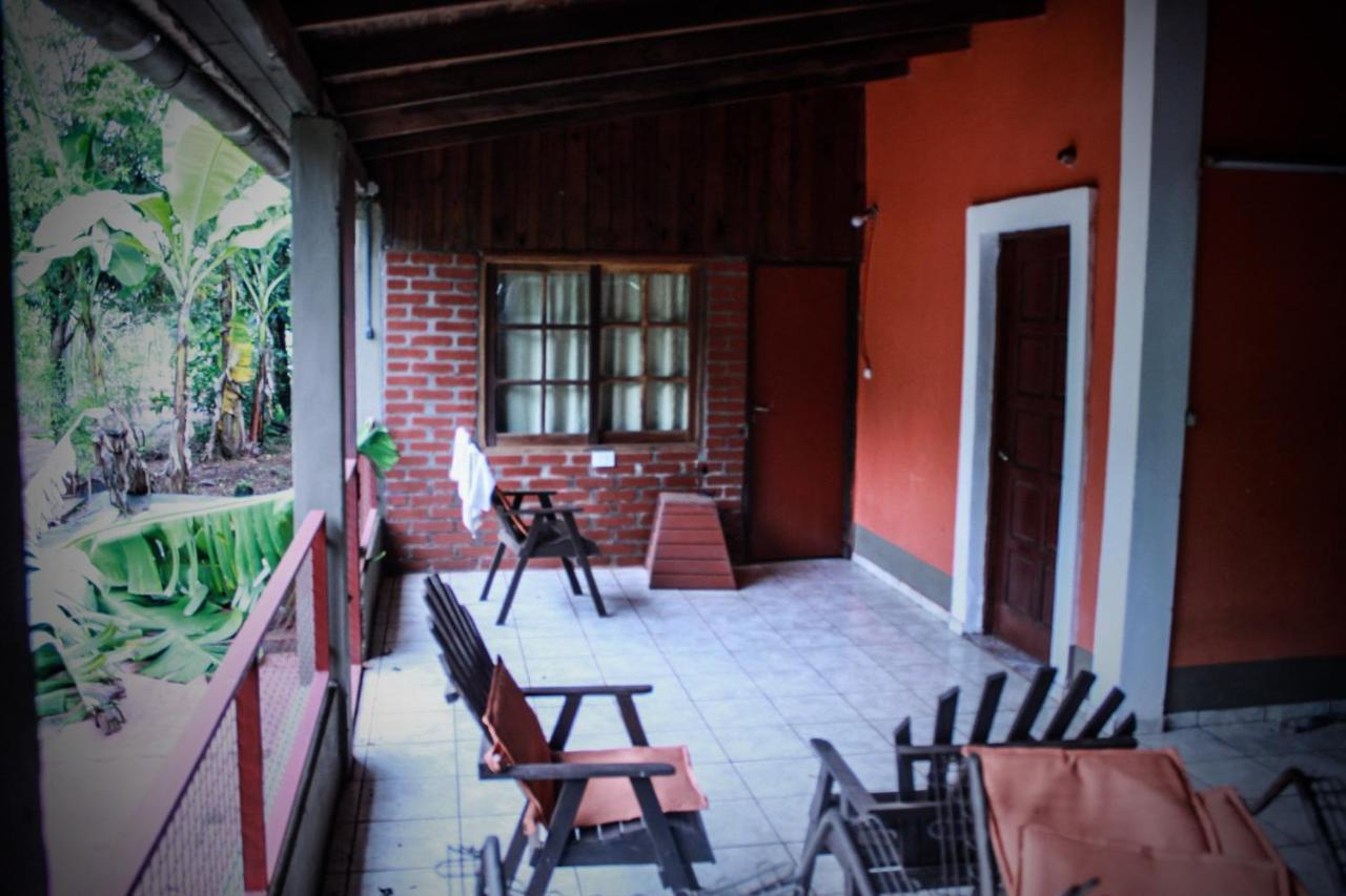 Hostel Haus Puerto Iguazú Kültér fotó