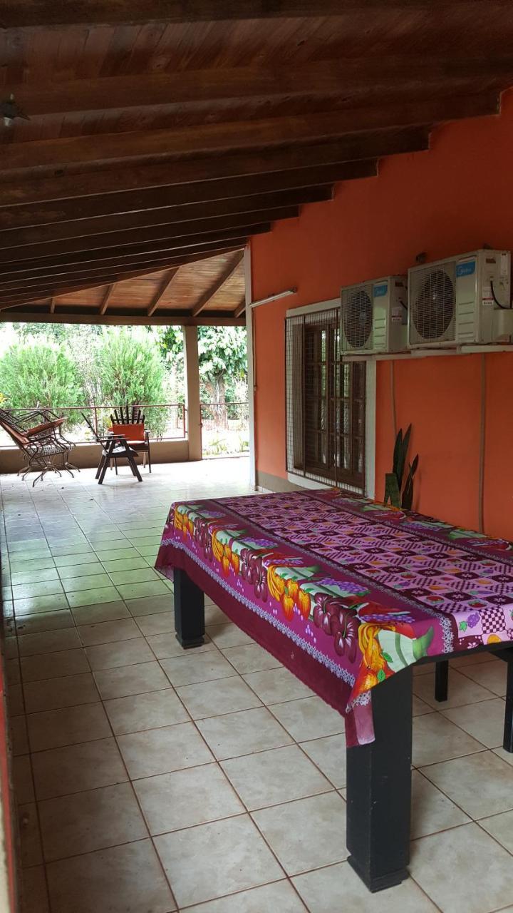Hostel Haus Puerto Iguazú Kültér fotó